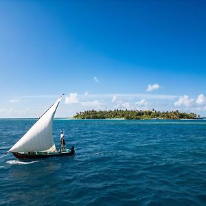 Makunudu Island